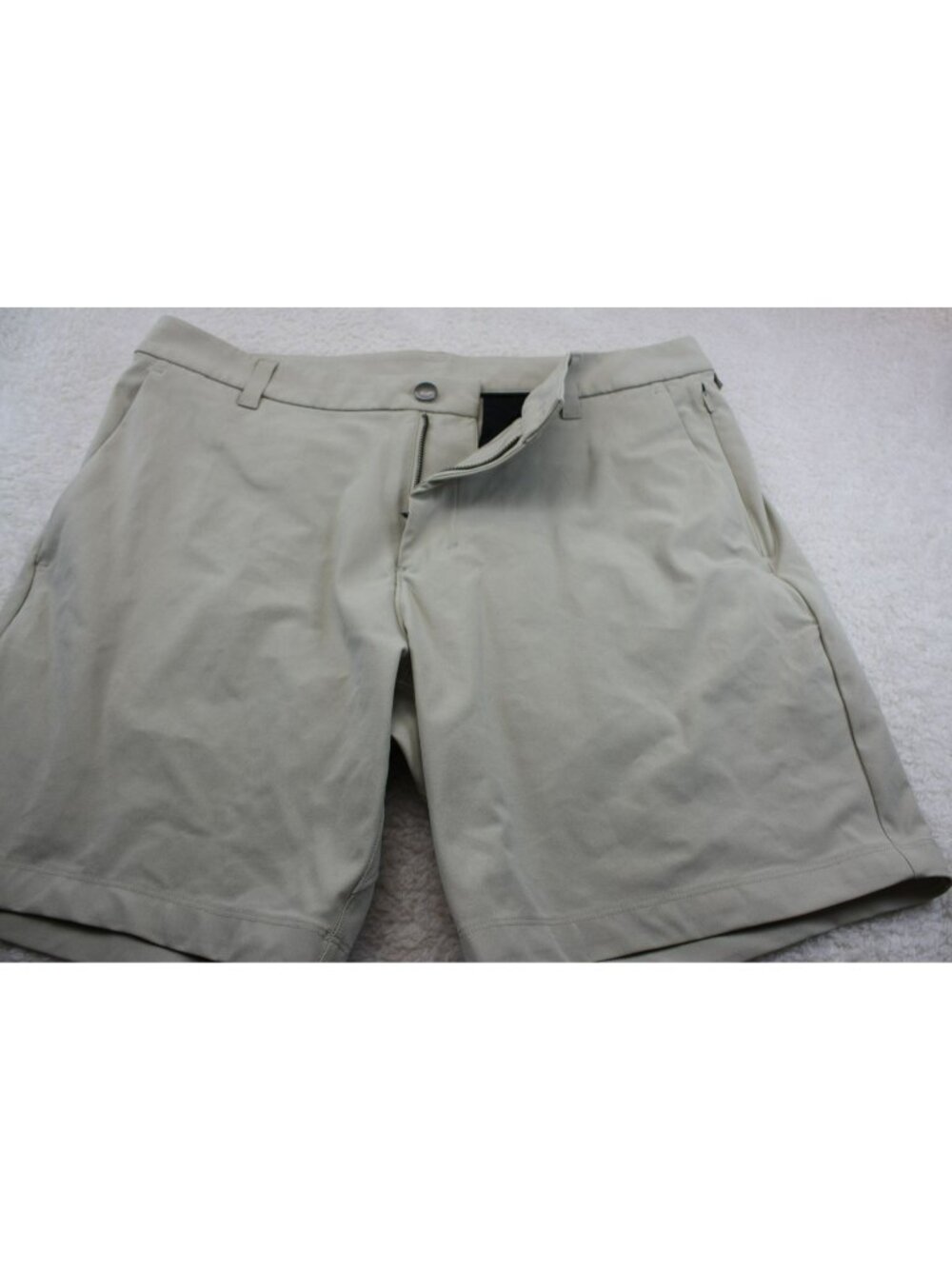 Lululemon Commission Shorts Mens 34 Khaki Beige Stretch Golf Chino 8" Inseam
